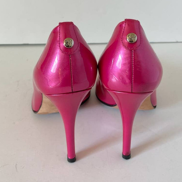Stuart Weitzman Bright Pink Patent Leather Peeptoe Pumps, Size 7 🗣 - Picture 4 of 6